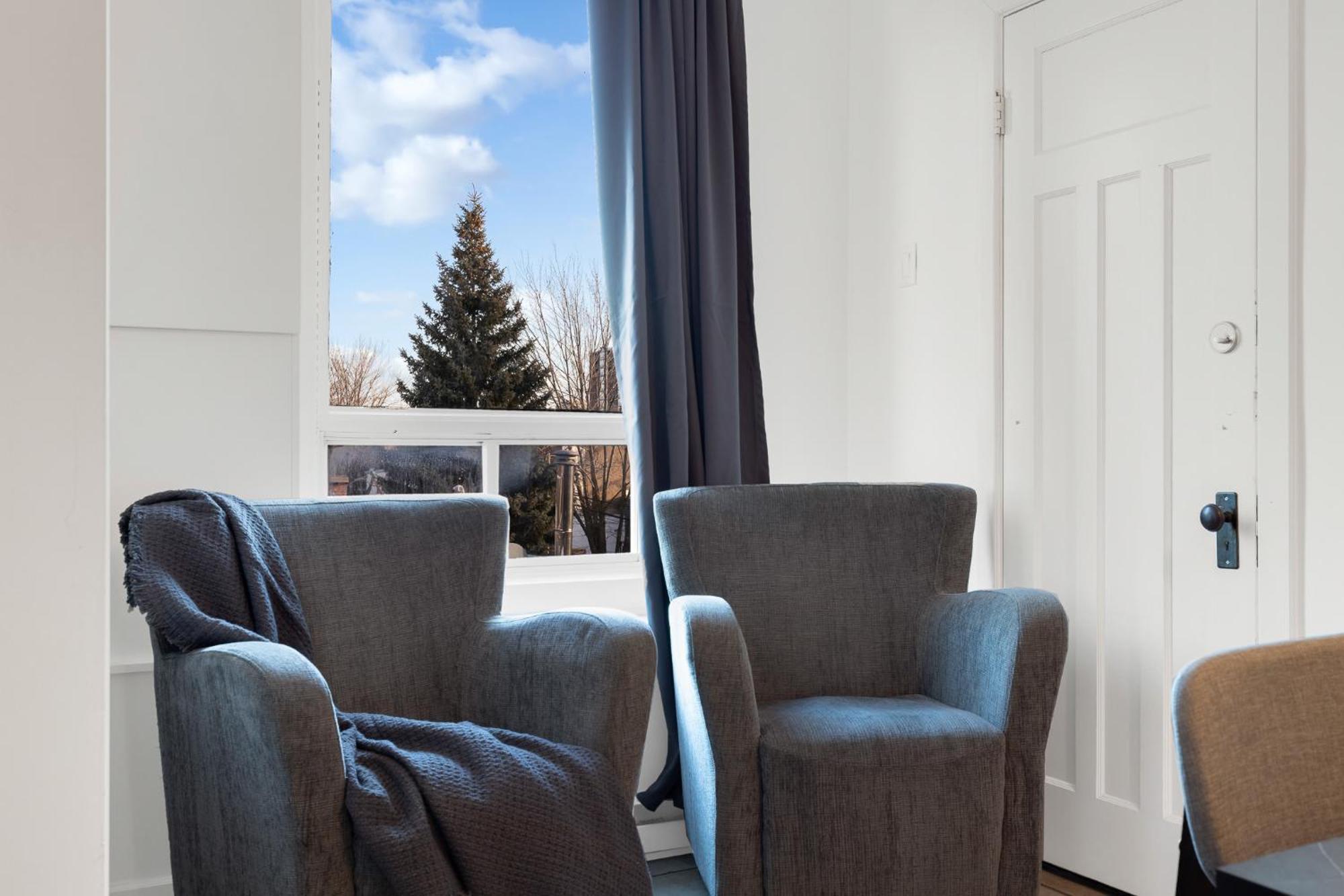 Aparthotel Liv Mtl Chic *