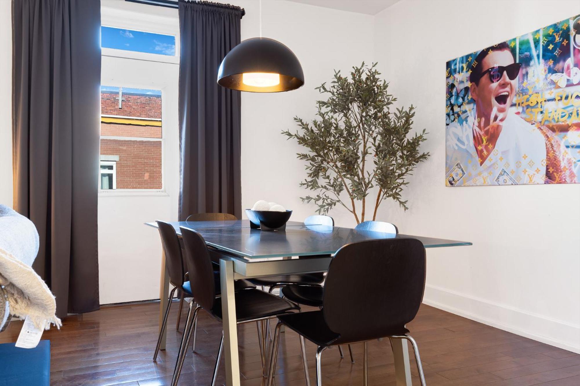 Liv Mtl Chic Aparthotel *