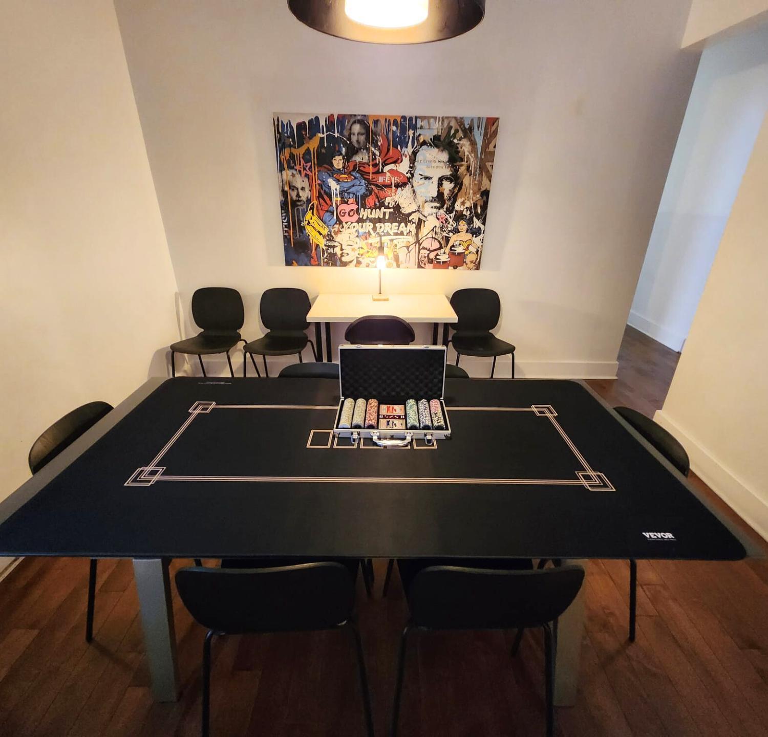 Liv Mtl Chic Aparthotel